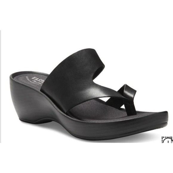 Eastland Laurel Wedge Thong Womens Sandal Memory Foam Black Size 8 Like New - Picture 1 of 12